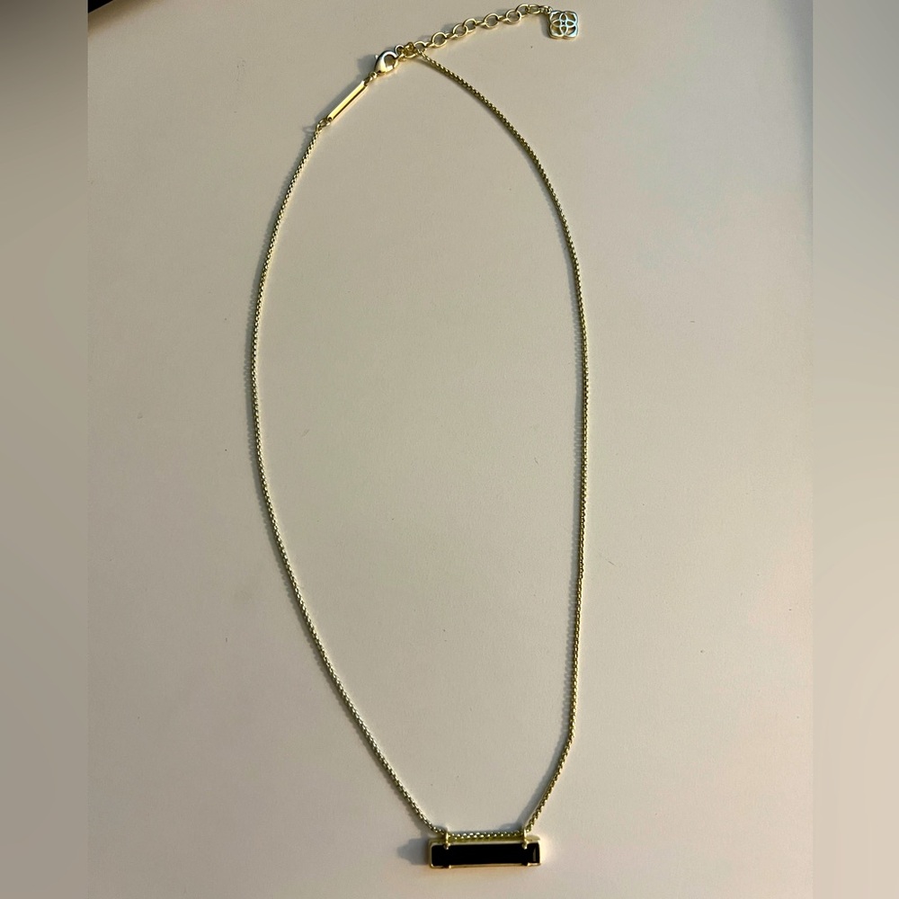 Kendra Scott Leanor Necklace -gold tone with black